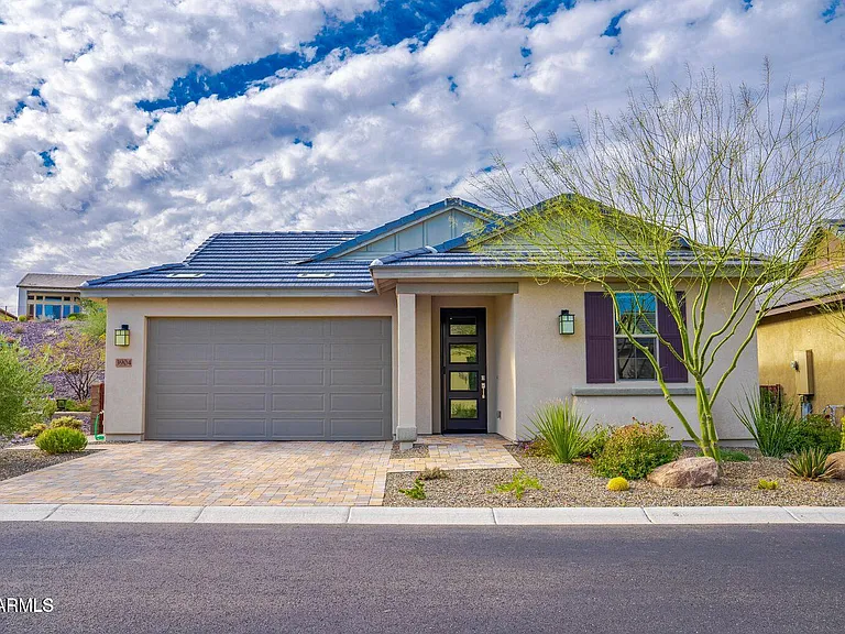 3904 Goldmine Canyon Way — Photo 2