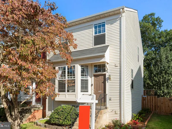 9261 Jessica Dr, Manassas Park, VA 20111