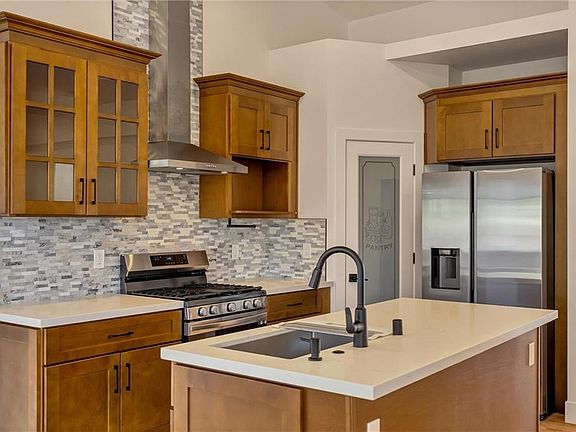 5th image of 5655 Cathy Ln