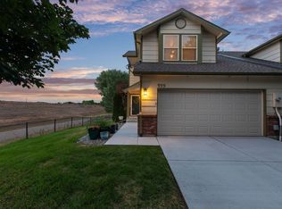 999 Winona Cir, Loveland, CO 80537