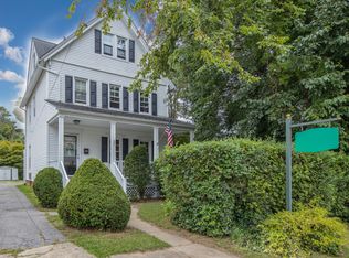 22 Highland Ave, Eastchester, NY 10709
