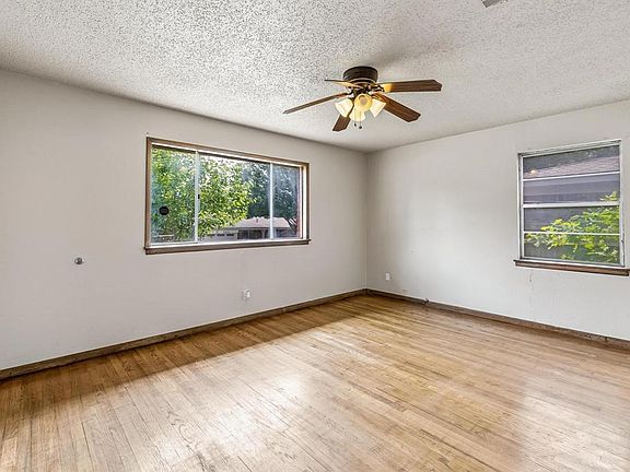 5th image of 500 Vine St