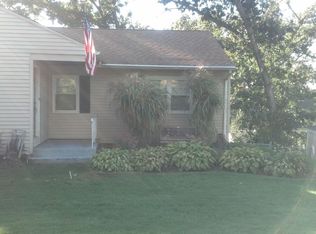 88 Newton Rd, Springfield, MA 01118