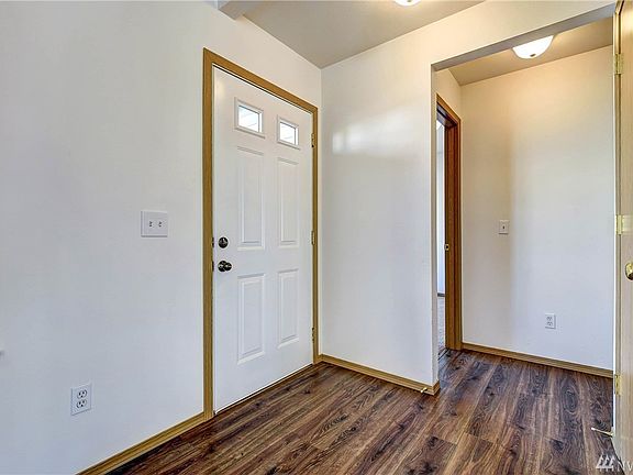 3rd image of 6618 79th Dr NE