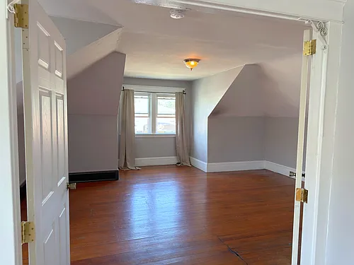 618 Reservoir Ave #3 Photo 1