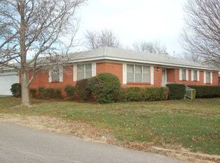 730 W 21st St, Ada, OK 74820