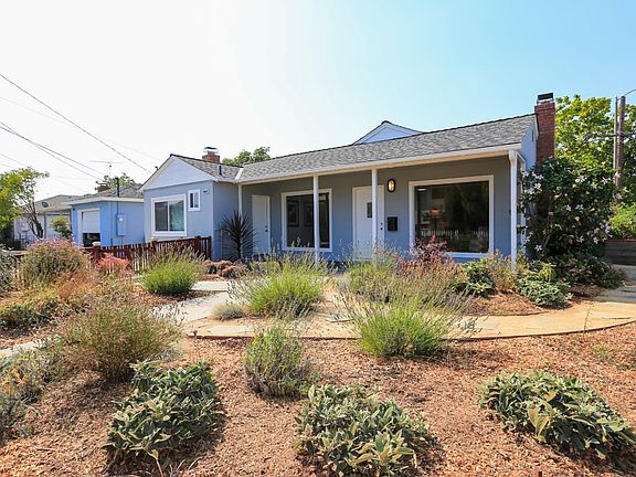 3rd image of 602 Bryan Ave