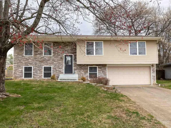 3519 S Wellington Dr, Bloomington, IN 47401