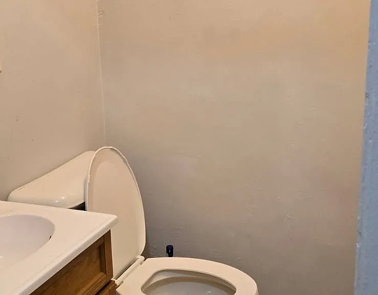 431 Gratiot Ave #2 — Photo 6