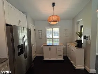 3 bed, 2.0 bath, 1274 sqft, $4,000 — Photo 4