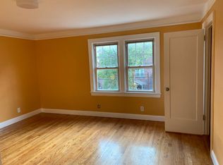 2764 Fish Ave, Bronx, NY 10469