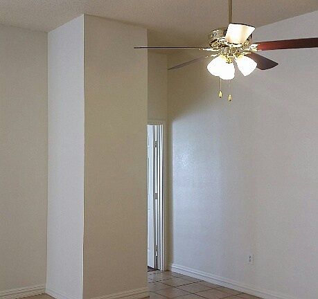 3rd image of 906 High Meadow Dr