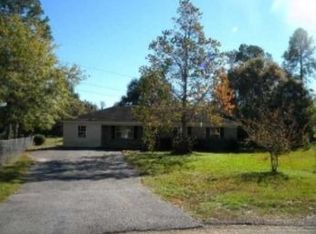 6950 Jamestown Dr, Irvington, AL 36544