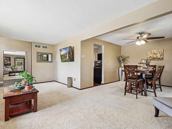 5th image of 15622 Trailside Dr
