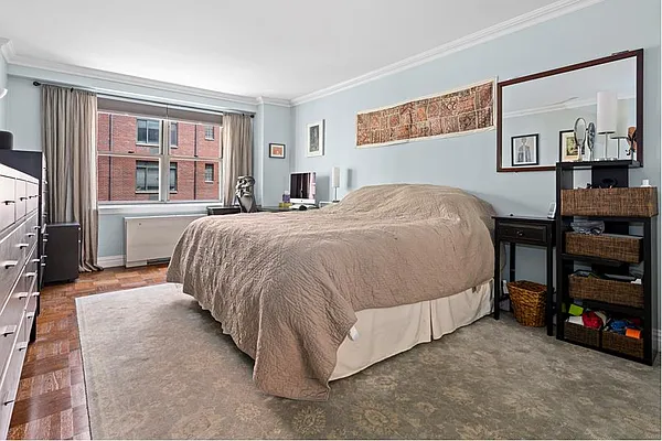 Sold by Douglas Elliman | media 12