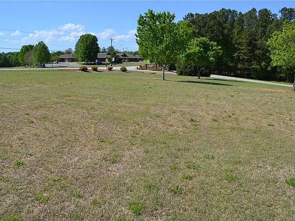 5th image of 100 Breckenridge Dr #6