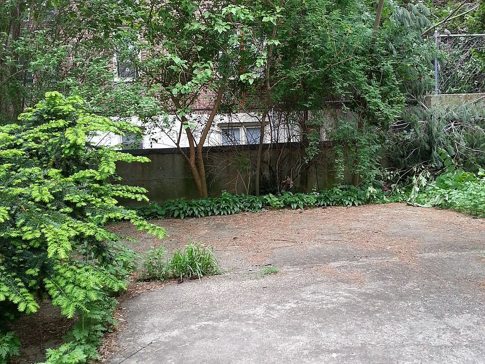 Building Photo 4