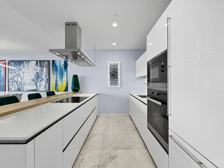 1000 Brickell Plz #Penthouse 5304 — Photo 19