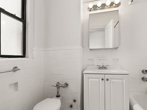 5th image of 173 W 78th St APT 9C