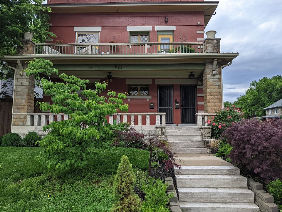 Front Entrance (Top Balcony)