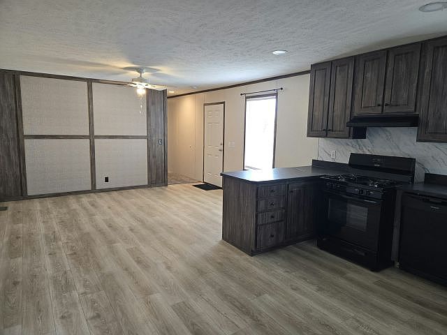 2nd image of 165 Skyline Dr #240