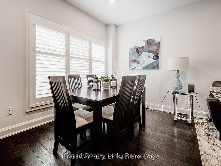 33 Jarvis St — Photo 24