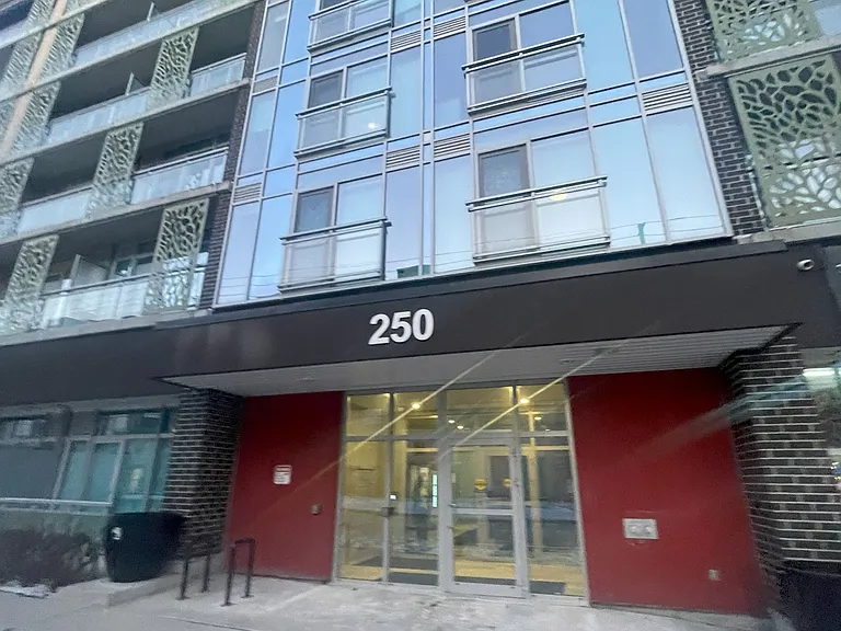 250 Albert St #720 — Photo 1