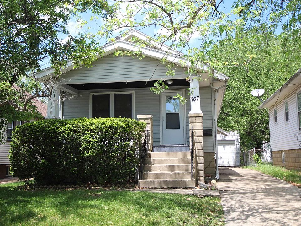 1st image of 707 W Hanssler Pl