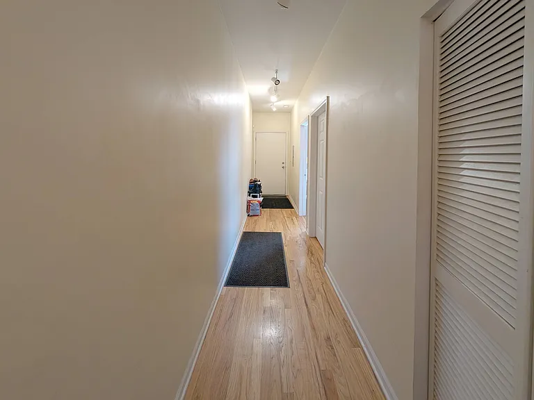 2528 W Flournoy St #3 — Photo 11
