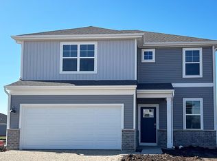 6807 Willow Dr, Wonder Lake, IL 60097