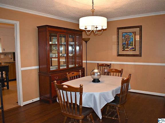 4th image of 10013 Conrad Dr SE