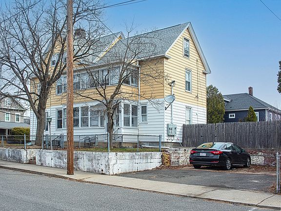 3rd image of 1022-1024 Hampden St
