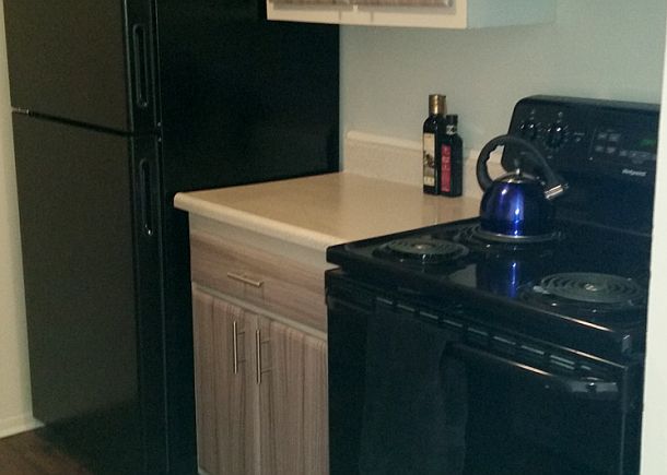 1st image of 333 W Marshall St APT 9