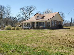 200 W Station St, Shubuta, MS 39360