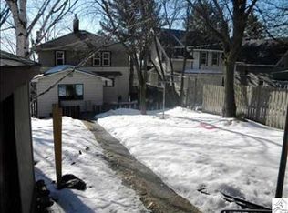 2319 W 12th St, Duluth, MN 55806