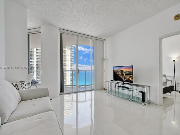 5th image of 16485 Collins Ave Penthouse 36