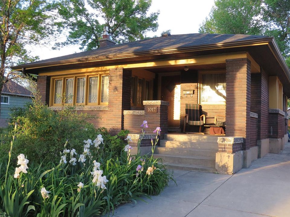 Beautiful home on quiet street