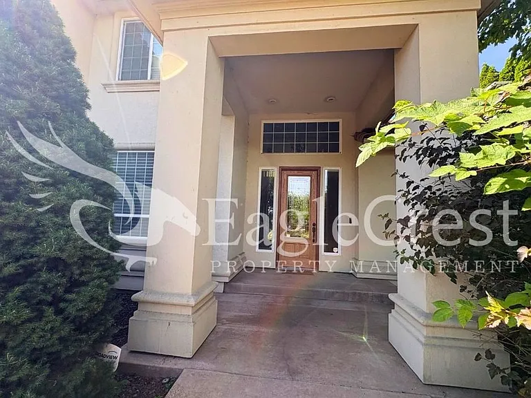 44 Vinehill Dr — Photo 19