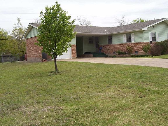 2nd image of 461 NW 53rd St