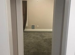 1120 E Main St #2, Washington, IA 52353