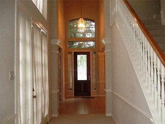 3rd image of 2418 Thorndon Park Ct