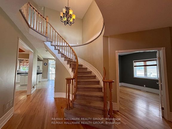 4th image of 1111 Lichen Ave