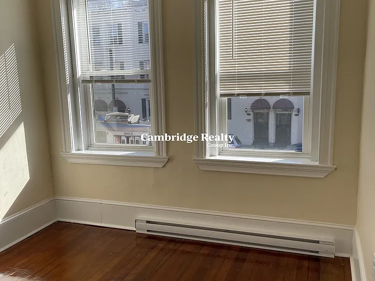 895 Huntington Ave #4T — Photo 3