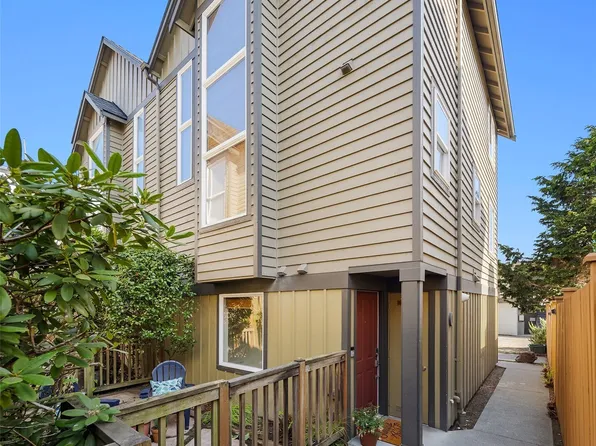 2609 NW 57th Street #C, Seattle, WA 98107
