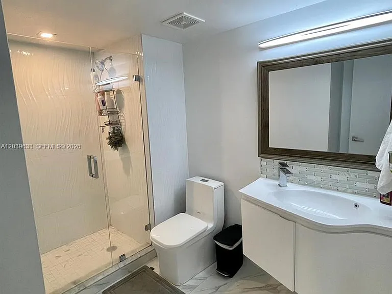 16461 Blatt Blvd #103 — Photo 15