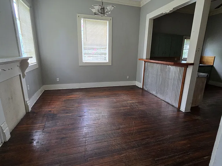 404 S Railroad Blvd — Photo 7