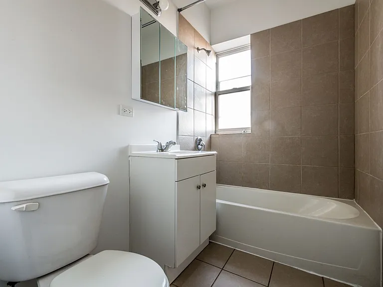 6224 S Dr Martin Luther King Jr Dr — Photo 11