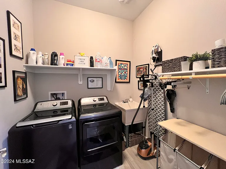 7010 W Cliff Spring Trl — Photo 25