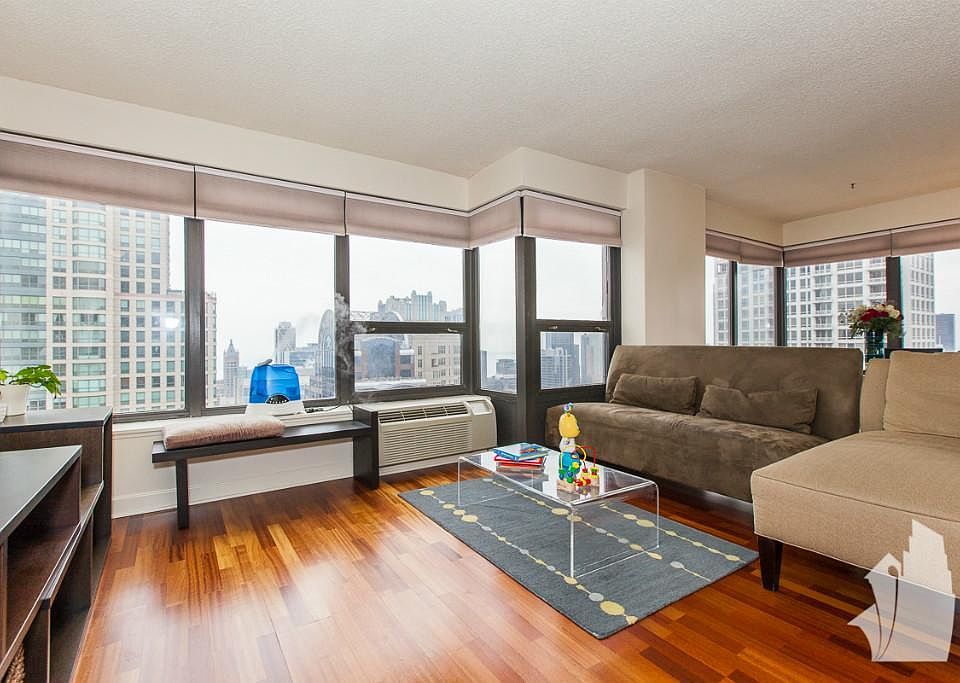 1st image of 30 E Huron St #4802F