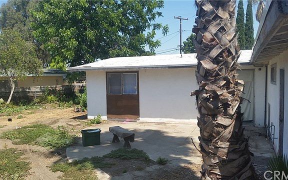3rd image of 8692 Amy Ave